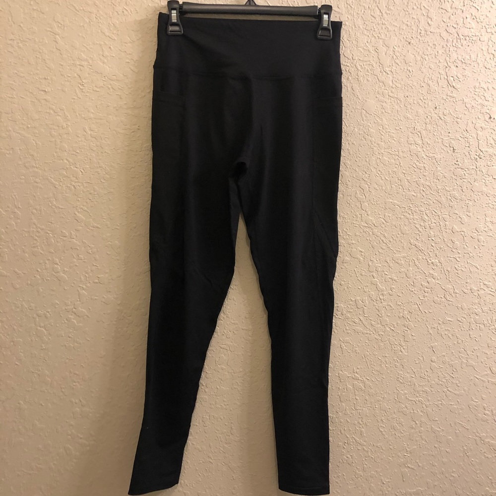 Plain Black Leggings with pockets